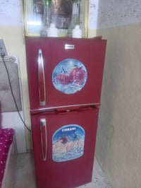 ثلجه حجم وسط نضافه فول شرط تجميد مكفوله من كلشي سعرها قفل 90 ومبرده مت...