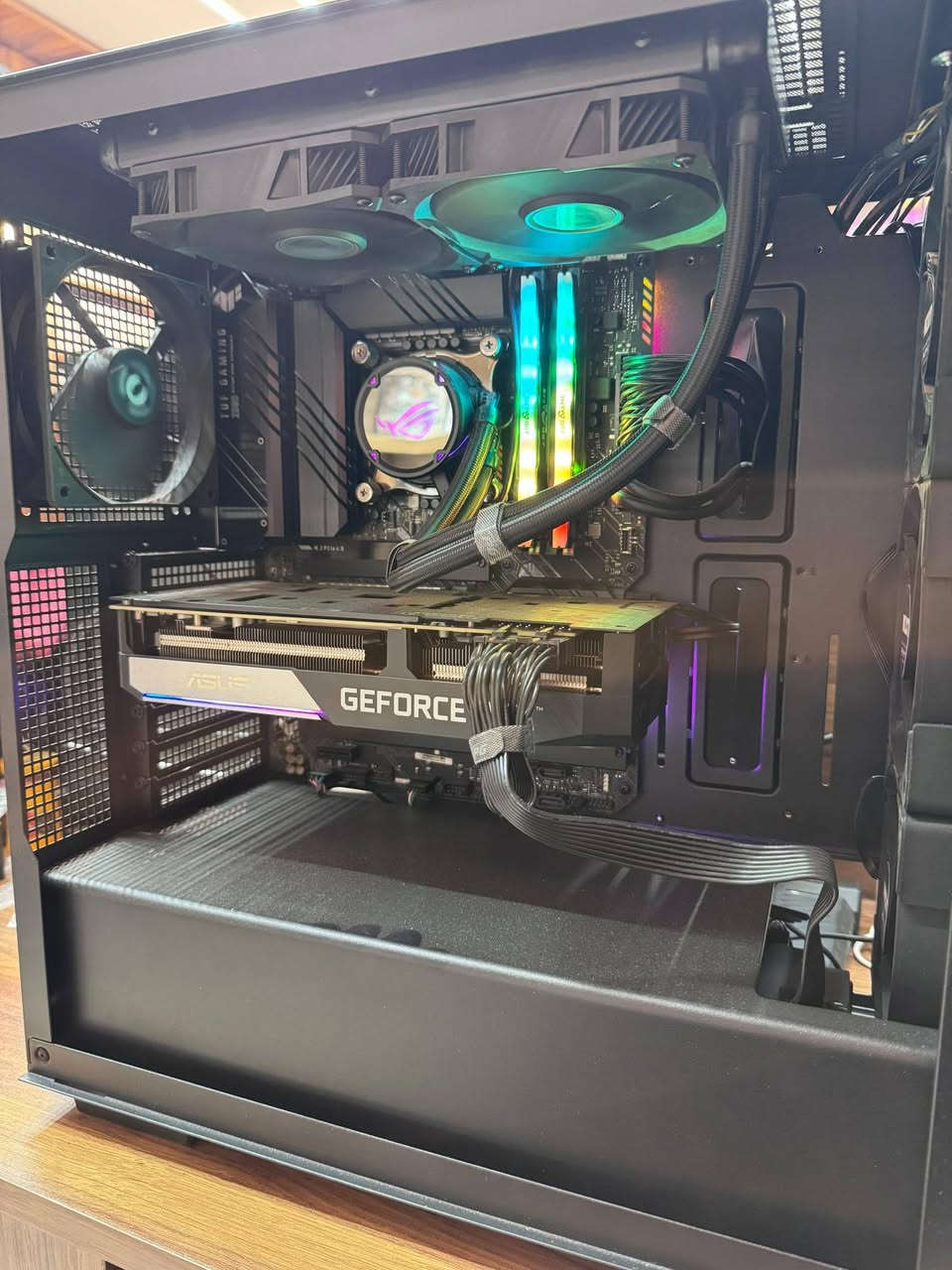 الشباب الطيبة pc للبيع
Case deep cool
.
M.b asus tuf z590 plus
.
Cpu Intel core i7 11700k
.
Ram xpg 32gb 4x8 
.
Gpu asus dual rtx 3070 08G
.
Cpu cooler asus rog 240mm
.
Storage samsung ssd 870 qvo 1tb
.
M.2 512 
.
Hdd 1tb 
.
Psu fsp 750w gold
تجي تفحص بالمكتب وتقتنع وتدفع فلوس السعر مليون وربع


**إذا كنت صاحب هذا الإعلان وتريد حذفه لأي سبب، رجاءا أرسل رسالة إلى الدعم الفني**