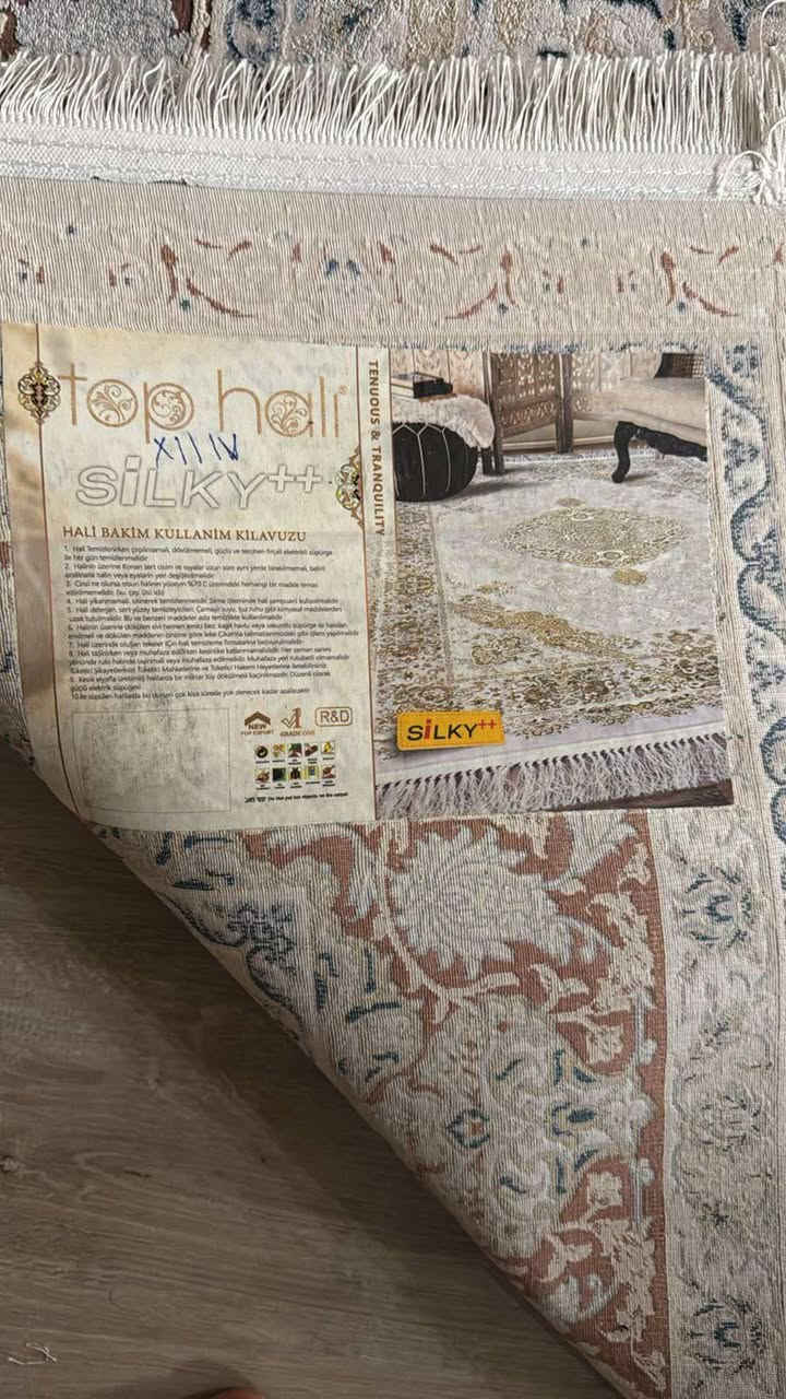 فەڕشـــی توركی بـــارز قیاســـی٢بە٣ زۆۆۆر زۆۆر شاز و تایبەت لە سلێمانی بۆ فڕۆشتن ٢ دانە بەردەستە كوالێتی زۆر زۆر باش زۆر تازەیە  ١٥٠و معامەلە موشتەری مەسج بكا 📥📥📥


**إذا كنت صاحب هذا الإعلان وتريد حذفه لأي سبب، رجاءا أرسل رسالة إلى الدعم الفني**