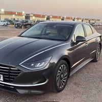 سوناتا 22 للبيع نضيفه ضربتهه خفيفه مبدل بنيد بس شراي يتصل تعال وشوف بع...