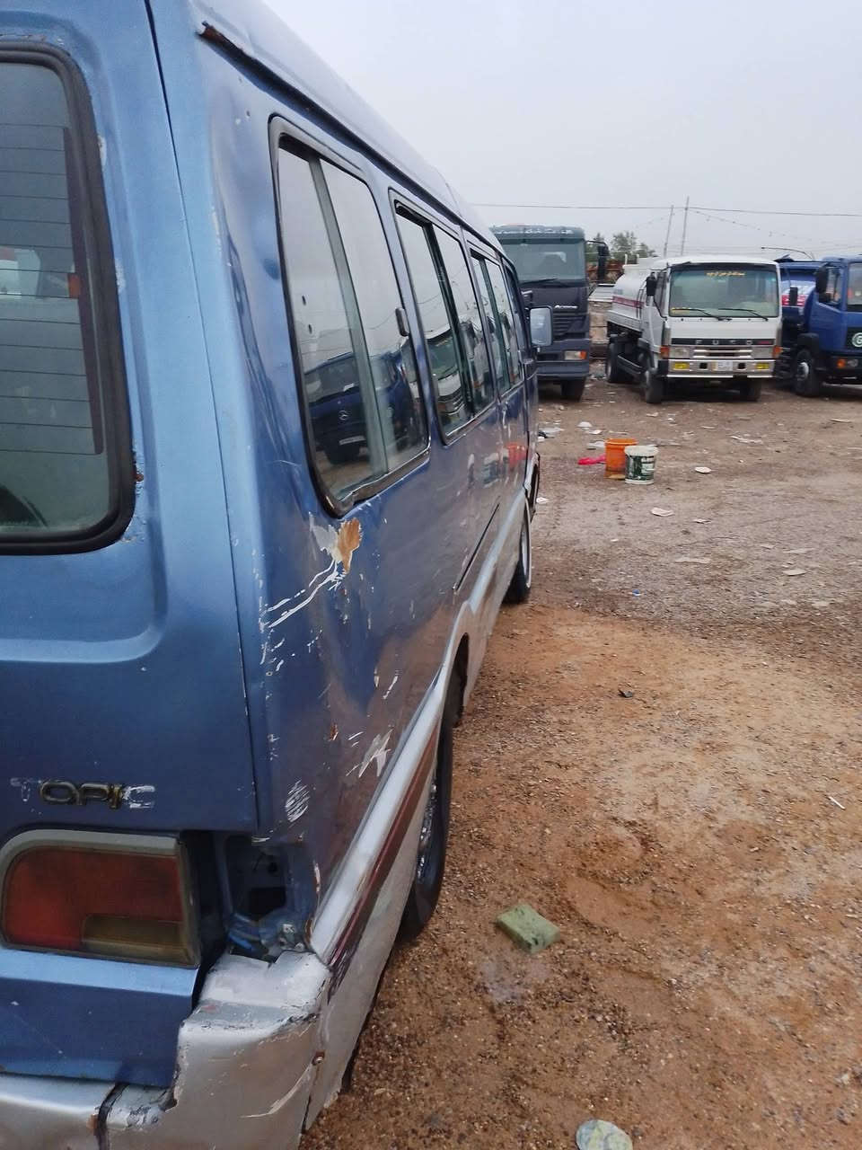 اسيا موديل 94رقم احمر بغداد سنويه عضم عاج راعي موجود غير مسئول عن الغرامات والهيئة مكينه وكير واكسن كفاله السعر 25  مكان بغداد الرقم ***********
