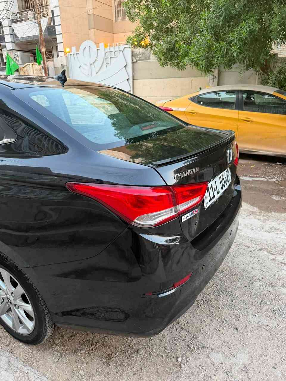 السلام عليكم للبيع شانجان ال 7 سياره جديده استخدام شخصي السياره ب اسمي رقم بغداد جديد السياه  مكفوله بيهه بس بارد جهه السايق بل باب الخلفي مكان السياره بغداد المنصور 
***********
متواجد واتساب او اتصال
