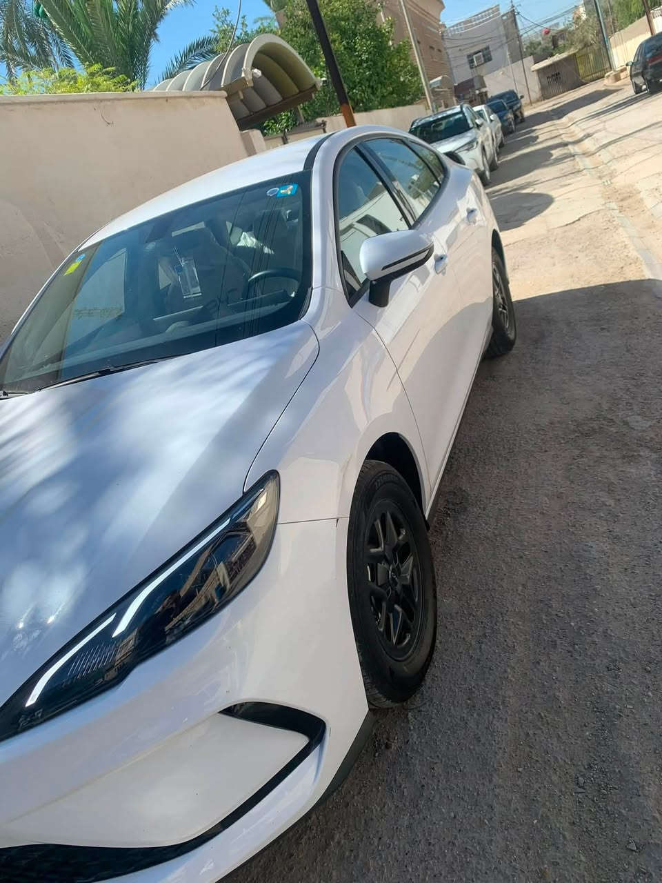 byd seal 05
موديل 2025
ماشيه22 الف 
بيها طخه بالجاملغ موضح بالسونار 
السعر 19.000.000 بيها مجال بسيط 
مكان السياره بغداد الاعظميه 
الهاتف: ***********
