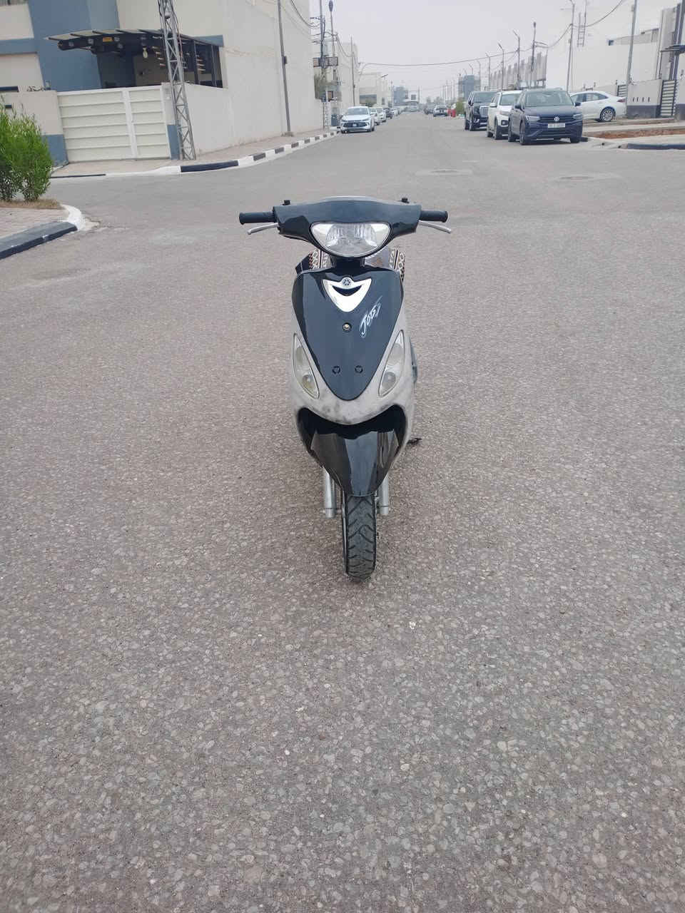 سلام عليكم اللبيع ماكس منغولي او مراوس بربعه كير 
 كفاله عامه من تاير التاير وصل معرض موجود ما صالها هواي من طالعه سعر 750 وبيها مجال لطيبين اي ستفسار خاص او تصل *********** 
مكاني كربلاء مجمع غدير كربلاء السكني
