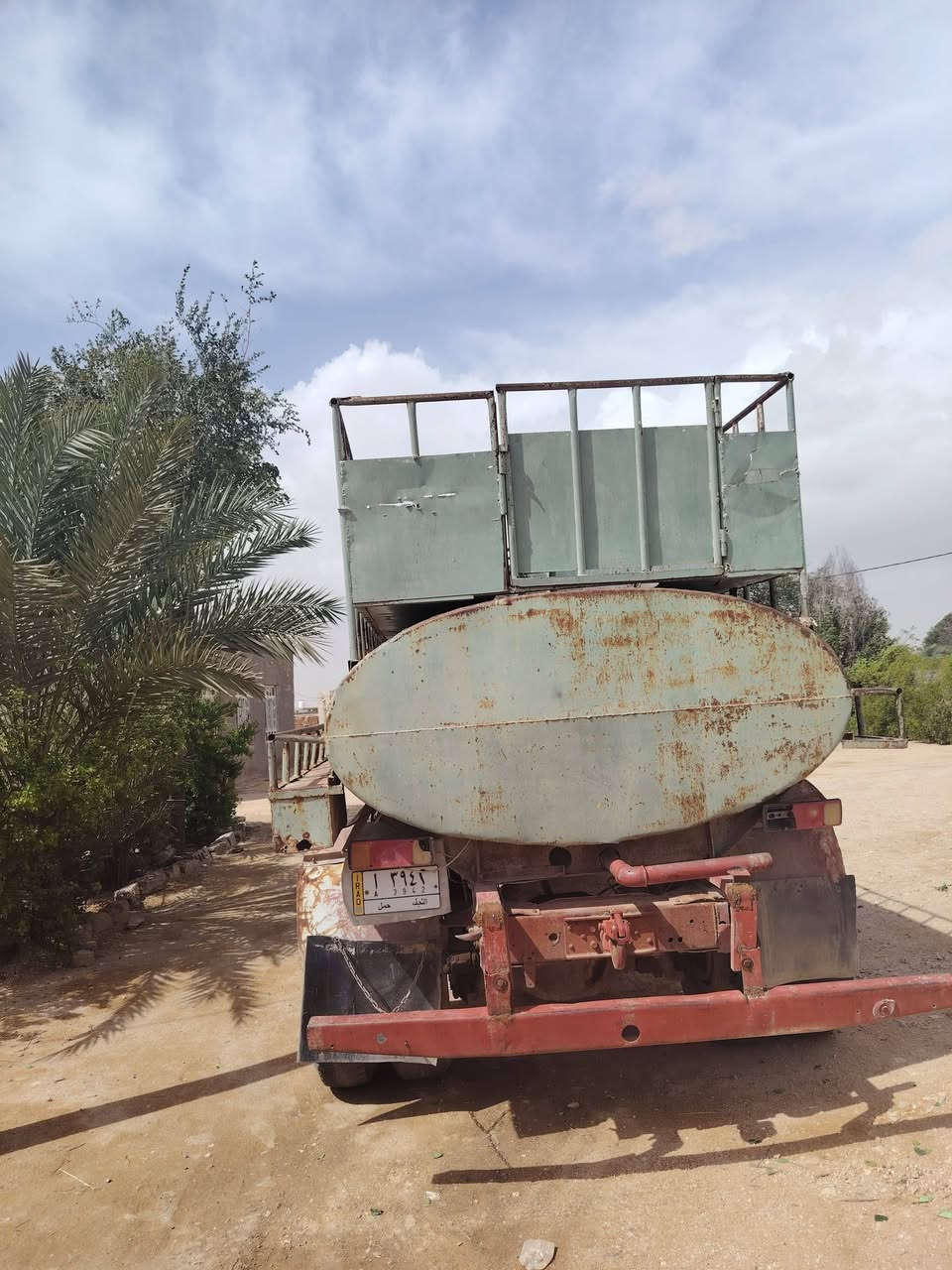 السلام عليكم ابوردين مديل 80 محرك كير شاصي مكفول رقم نجف سنويه 28 بسمي مكان كربلا استفسار ***********
