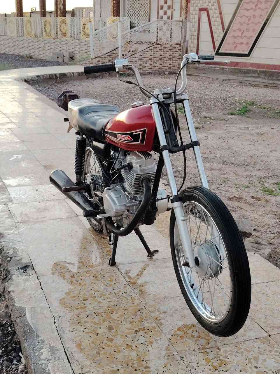 سلام عليكم دراجه للبيع نامه شلامجه 24 دراجه مكينه ما مفتوحا  شاصي كفاله سيبايه باكستانيه اصليه ثقيل  دراجه مكفوله من سرقه دراجه أدوات أدوات مكاني البصره عله طريق سفوان سعر 575وبيها مجال قليل رقم تواصل ***********بيع مستعجل
