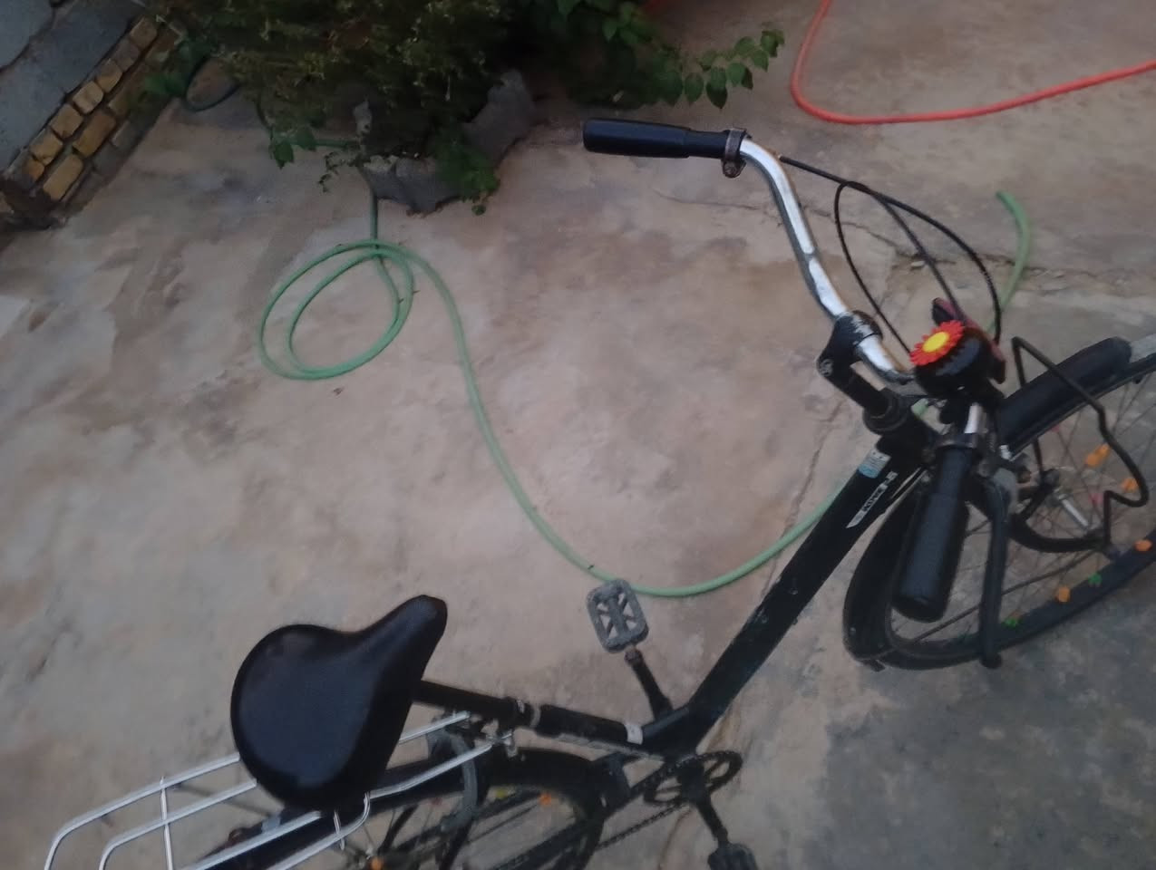 بايسكل البيع نضيف اشتريته امس 100نضيف اريده 90و بي مجال


**إذا كنت صاحب هذا الإعلان وتريد حذفه لأي سبب، رجاءا أرسل رسالة إلى الدعم الفني**
