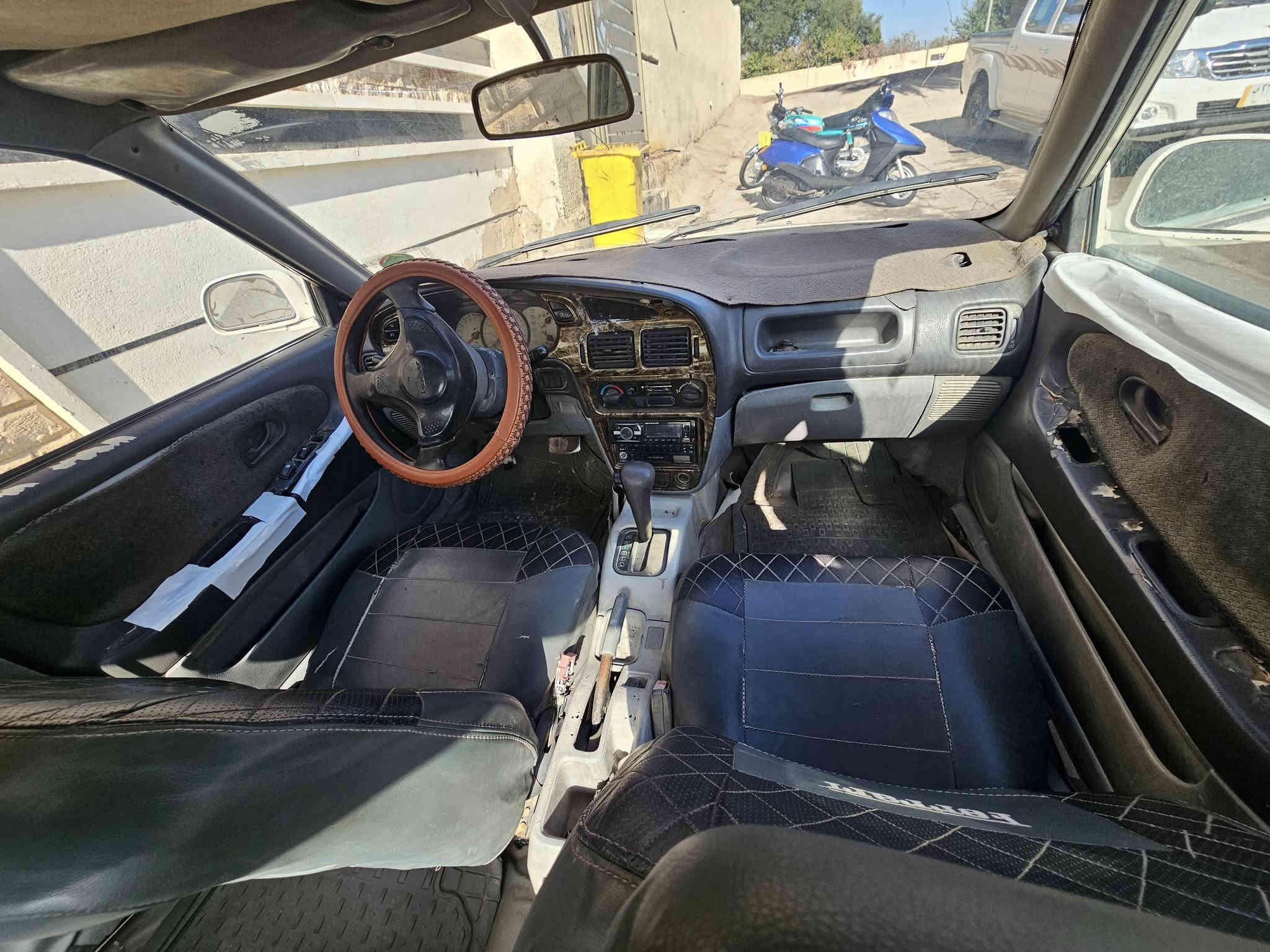 البيع نقد السعر 33 بيهه مجال
بروتون موديل 2003 
 اني مكلف بنشر الشراي يتصل براعيهه ***********
رقم واسط تحويل مباشر 
مكبنه وكير مكفولات  كير اوتماتيك 
صدرهه حلووو تاير نضيف 
سياره خير من الله تراي وين مايعجبك
 دوخل حلوو علمن سياره موجود بلكوت مركز مدينه الاستفسار 
الشراي يتصل براعيهه ***********
