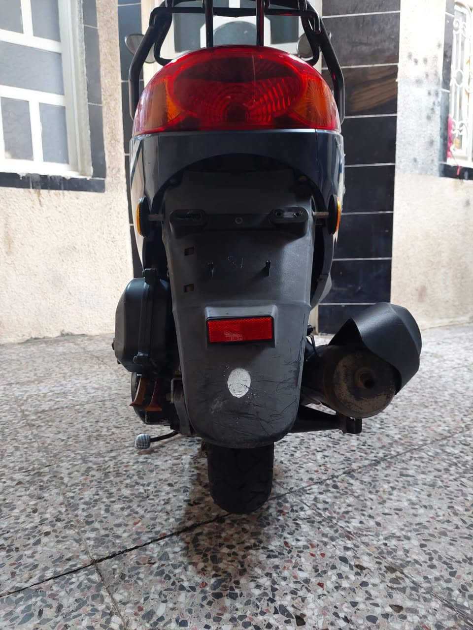 السلام عليكم
للبيع ياماها بريز ببغاء 140 نوزل سكليتر خطين الدراجه مال رنبه بلكارتون ماشيه 29 حقيقي  مكفوله من كلشي مكينه خرسه برغي مامفتوح بيها افحص وين متريد وجيب اي فيتر يعجبك  دراجه جدييده مال جناي الشراي يتصل *********** عنوان الحريه
