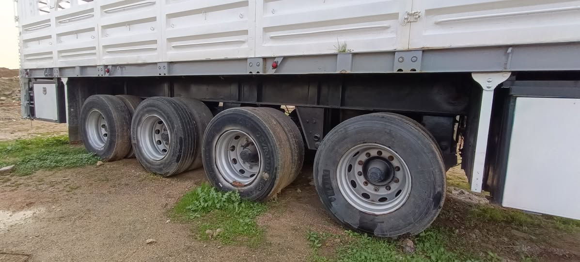 عربانه طول   12 /60 
ارتفاع 180
 دنكير صيني 4
صاصي اوربي 
السعر 100 $ وبيها مجال
رقم صاحبها
***********
***********
