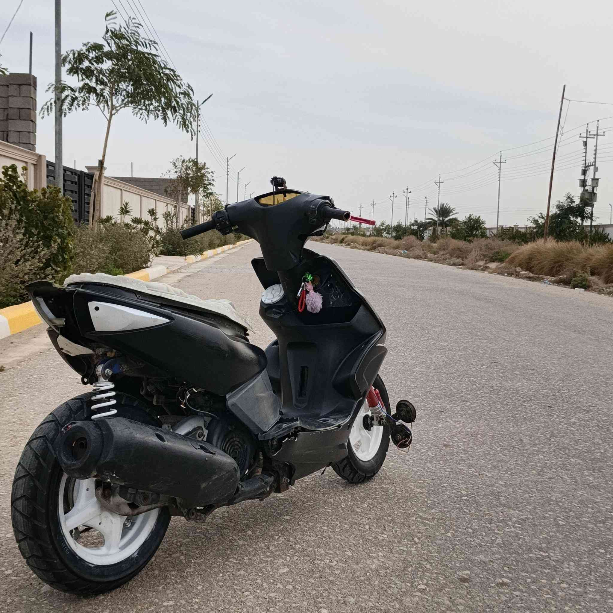 ماكس مضلع محرك سكنس مامفتوح شلعه تخبل الدراجه كهربايات جاهزه عوزها بس سبايدر وعداد وبك لايت عقل رياضي وبقيت الغراض مثل مامبين عله الصور مكان كربلاء الحر جماليه السعر400وبيها مجال ومراوس بماكس عدله حسب القناعه او دايون عضم كلك متواجد عل صاص


**إذا كنت صاحب هذا الإعلان وتريد حذفه لأي سبب، رجاءا أرسل رسالة إلى الدعم الفني**