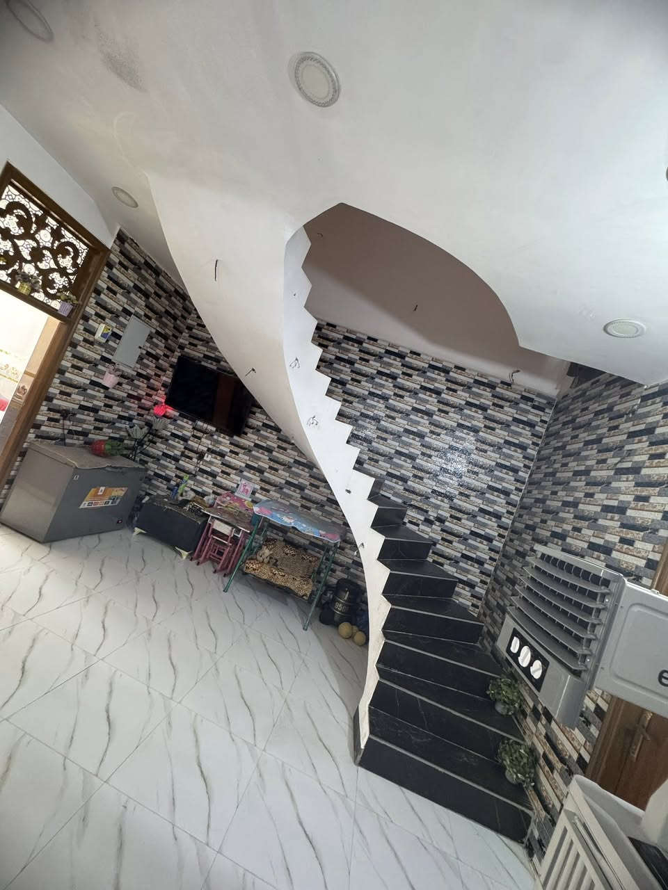 #بصمة عهد للعقار المناسب فقط.
♣️بيت للبيع طابو زراعي سند25

♣️مساحه (135م)طابق واحد

♣️العنوان :زوير الغربي 

♣️للاستفسار اكثر الاتصال ع الارقام تالي ***********او***********

رقم الواتساب ***********
