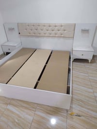 غرفه تركيه 5قطع جديده مستخدمه قليل للبيع سعر 750وبيهة مجال 07808474986