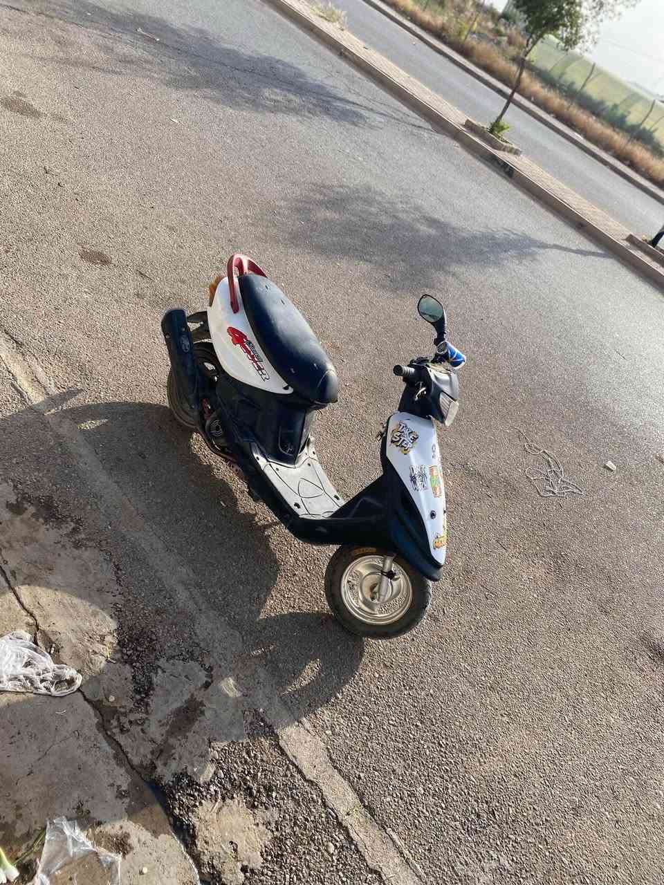 ماكس قجمه للبيع
محرك ياباني ما مفتوح 
دراجه حلوه تخبل 
بيها نواقص بسيطه
السعر 300 قفل مستعجل ع بيعتها


**إذا كنت صاحب هذا الإعلان وتريد حذفه لأي سبب، رجاءا أرسل رسالة إلى الدعم الفني**