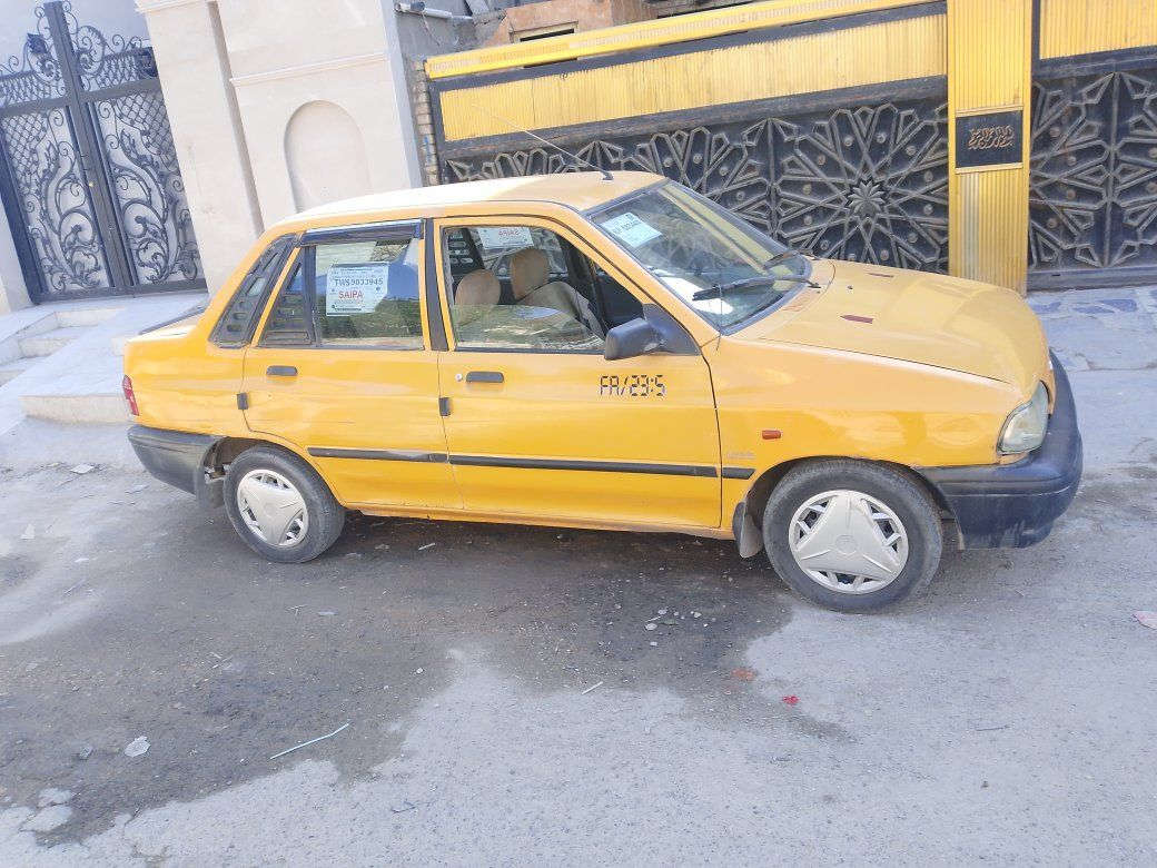 سلام عليكم سايبة 2010/ كير فول مكينة بيها بدايت تبخير رقم نكليزي بسمي سيارة مصفرة هيئة وغرامة وهزة  بيها تبديل جاملغ المامي مال سائق / مكان بغداد شارع فلسطين سعر 27/ وبيها مجال قليل ***********/
