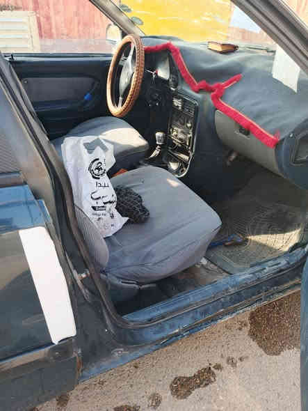 اسبرو للبيع 92رقم ديالى مشروع وطني سيارة نظيفة كير ومكينة حلوات مكينة مفتوح كهربائيات شغالة داخل حلو سنوية 25 السعر 20وبيها شوي مجال ‏‪***********‬‏
