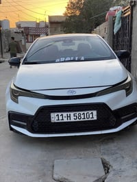 كورلا موديل 2020 وراد أمركي فئه إس بلاك حادثها خفيف بيها 4 قطع  وقطعه ...