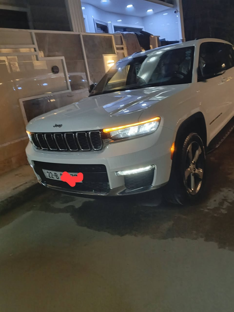 سلام عليكم جيب شيروكي جراند بلاص لمتدد. L خليجي وكالة هارلم 6 راكب كشن منفصل تدفة وتبريد كشنات جلد فول مواصفات للاخير من غير جكات سيارة ماشية 29 الف كيلو متر مكفولة كفالة عامة رقم اربيل باسمي هزة وفحص جديد سيارة بعدهي بوضع الشركة السعر 360 وبيها مجال قليل المكان بغداد الشعب للتواصل واتساب ***********
