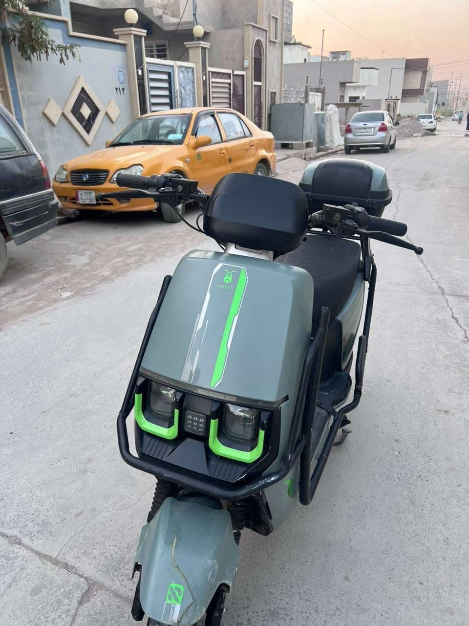 اوباما
اوباما شحن للبيع 
ملف وعقل شرط  ملف 2000

بطاريات 6 كبار شرط فحص 
بدون اي كسر او فطر نضيف 
يمشيك 40 لي 50 كيلو حسب سرعه 
تشغيل عن بعد دبل اشاير لايت عالي وناصي 
عنوان موصل ايسر حي الكندي 
*********** بي وتساب 
سعر 460 بي مجال
