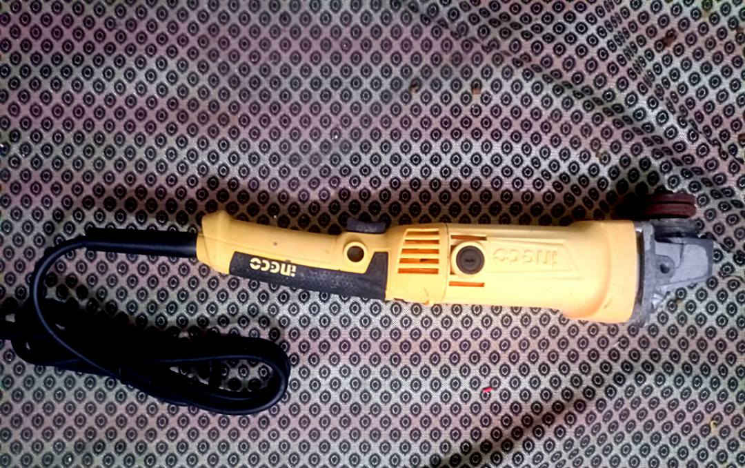 سلام عليكم

كوسرات حجم صغير

 حجم 115 ملم 25

وحجم 125ملم 30

مكان بغداد البلديات يوجد توصيل
رقم واتساب ***********
