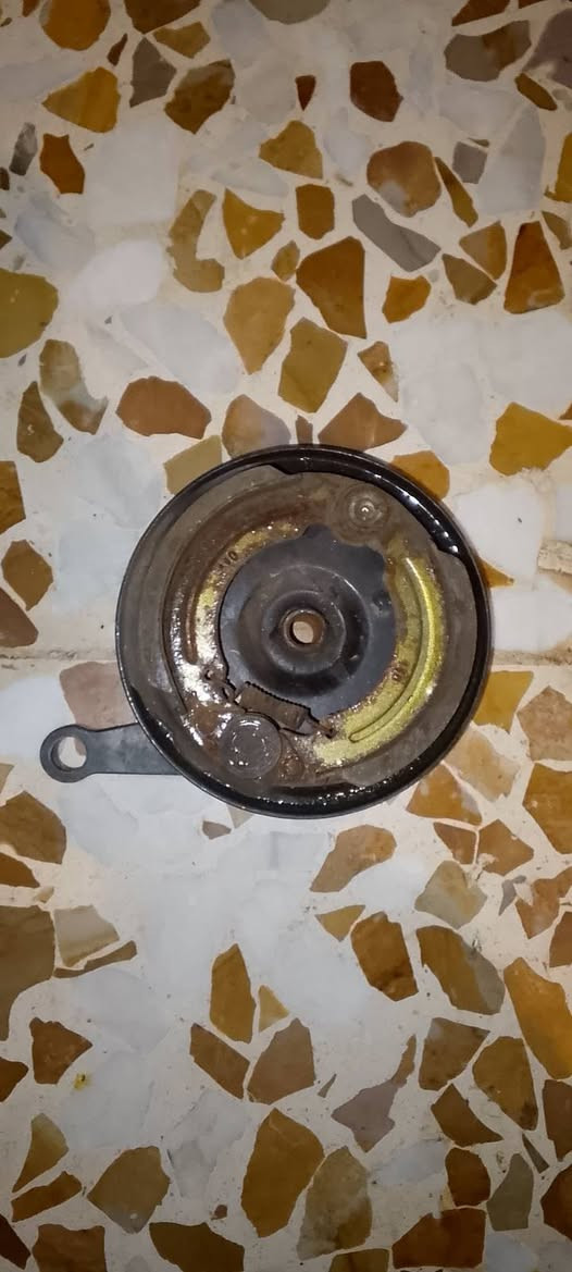 بنزات للبيع سعر 8000 الاتصال على الرقم ***********
