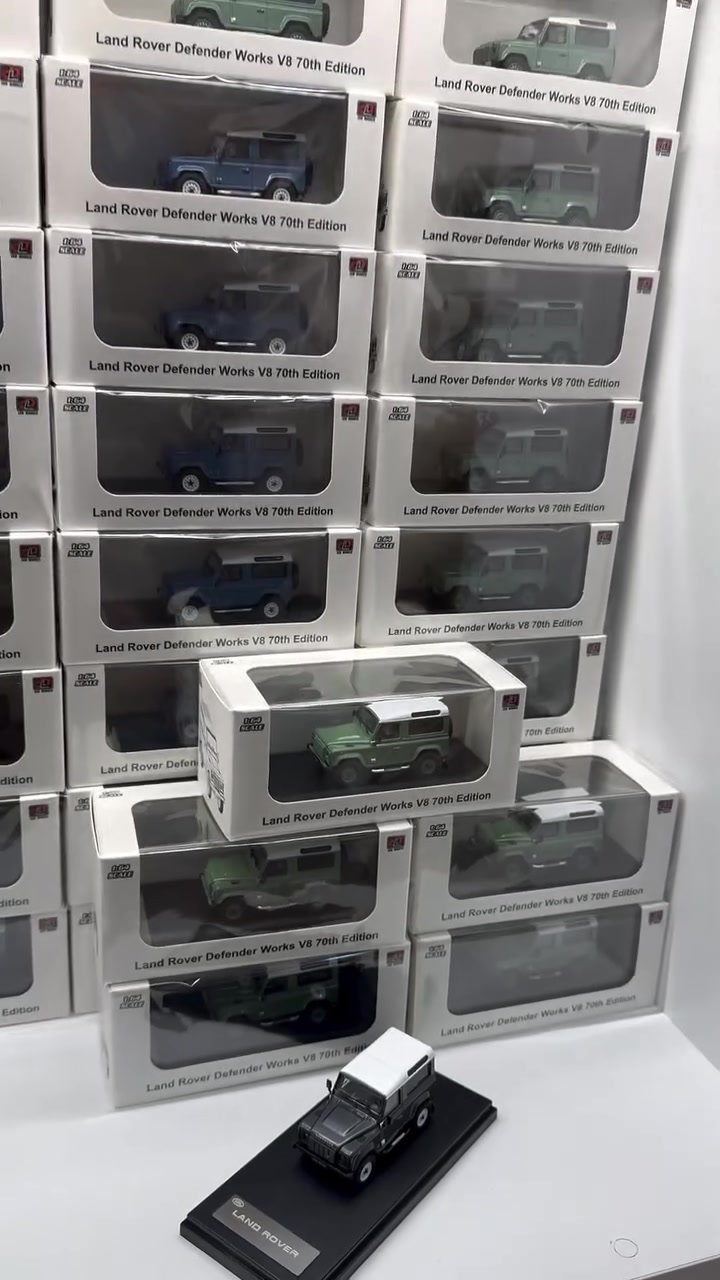 Land Rover Defender v8 70th edition

Brand : LCD
Scale : 1/64
Price : 30,000 Dinar

WhatsApp: +9647504702207


**إذا كنت صاحب هذا الإعلان وتريد حذفه لأي سبب، رجاءا أرسل رسالة إلى الدعم الفني**