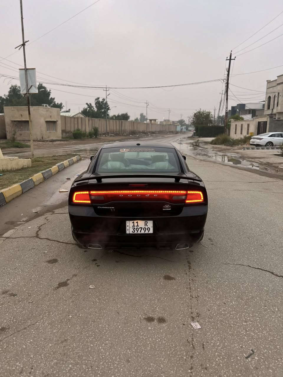 دوج جارجر موديل 2013 مكينة 6 سلندر كير طياره شاشه جبيره داخله كلين ومبدل بيه بالعراق بنيد وجاملغ بدون صبغ بدون دواخل (بلاديات) السياره اكفلك الدواخل لا لغود ولاشواصي الخ رقم بغداد بأسمي سياره مابيه اي نقص السياره جديده بمعنه الكلمه بيه منظومة زنون اصليه مكانها بابل مركز المدينه رقمي ***********
