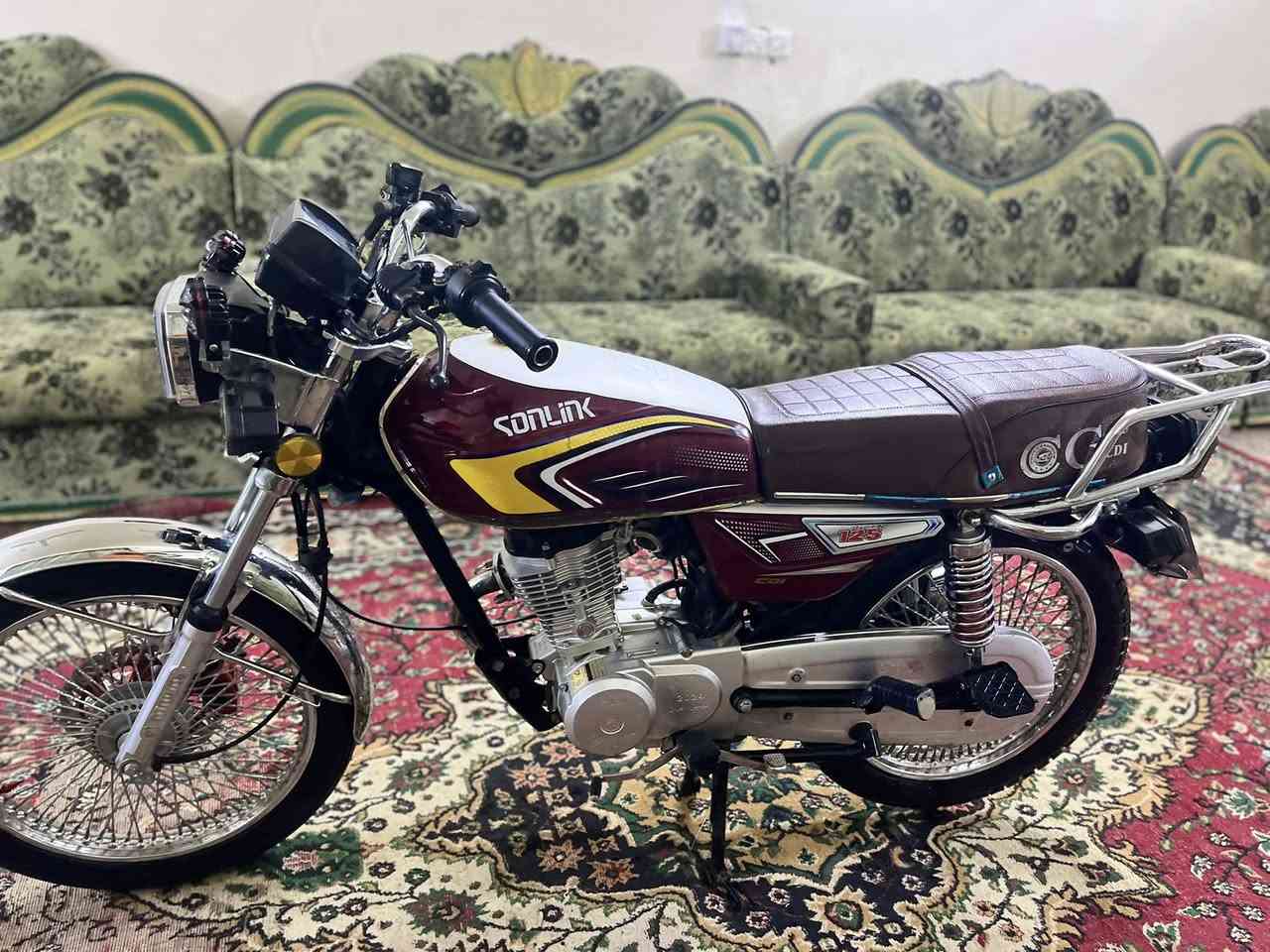 تايكر موديل ٢٤تحديث ٢٥اوراق كاملة 5كير الدراجة جديدة حيل ومال جناي مكفولة من كلشي بعدها زيروالسعر ٦٧٥وبيهة مجال مكاني بابل محاويل رقم الهاتف ***********
