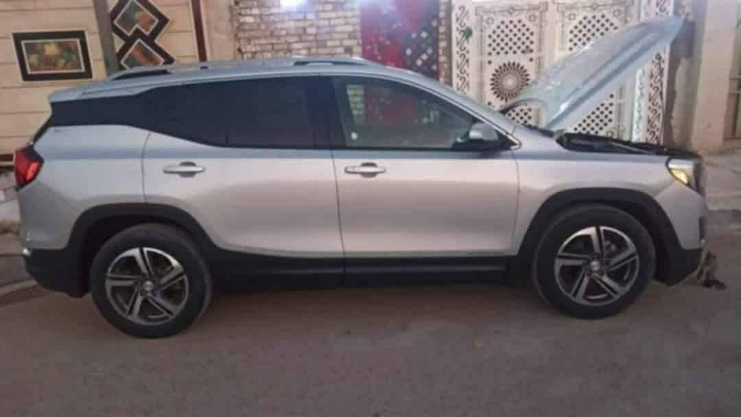 جمسي تيران مديل 2019
السعر 120 وبيها مجال قليل 
مكان العماره ***********
