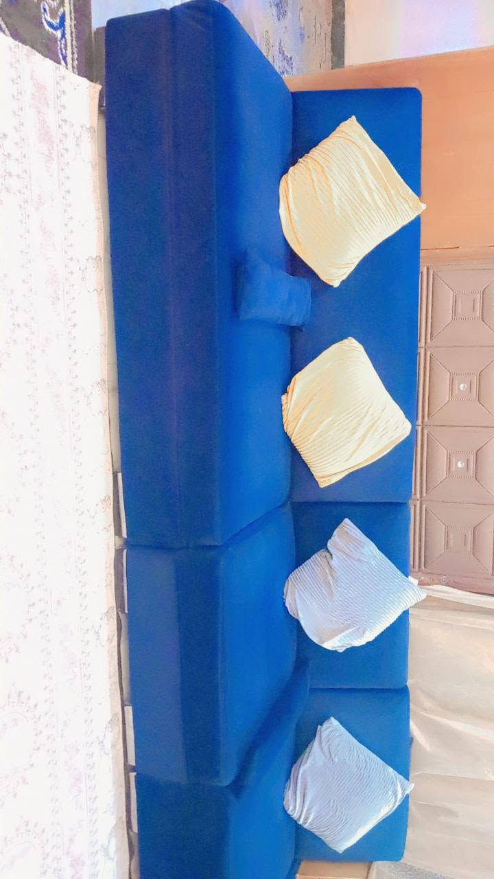 سلام عليكم
تخم للبيع ديوان جديد نضيف كلش  
 عنواني بغداد زعفرانيه سعر 190


**إذا كنت صاحب هذا الإعلان وتريد حذفه لأي سبب، رجاءا أرسل رسالة إلى الدعم الفني**