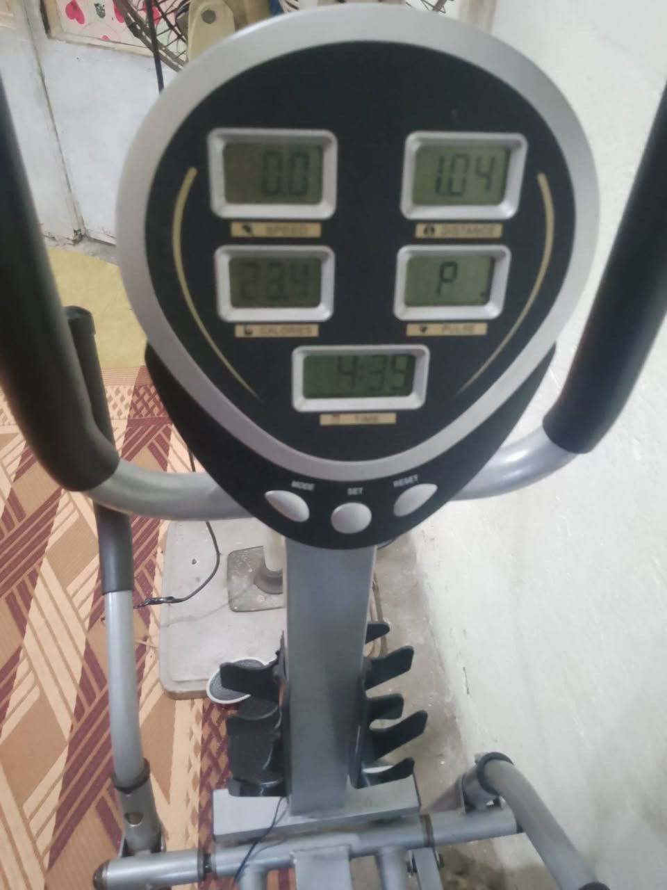 جهاز بسكل البيع شغال درجة اولة بعدة جديد ما مستعمل بس شهر واحد البيع سعر☜75☞


**إذا كنت صاحب هذا الإعلان وتريد حذفه لأي سبب، رجاءا أرسل رسالة إلى الدعم الفني**