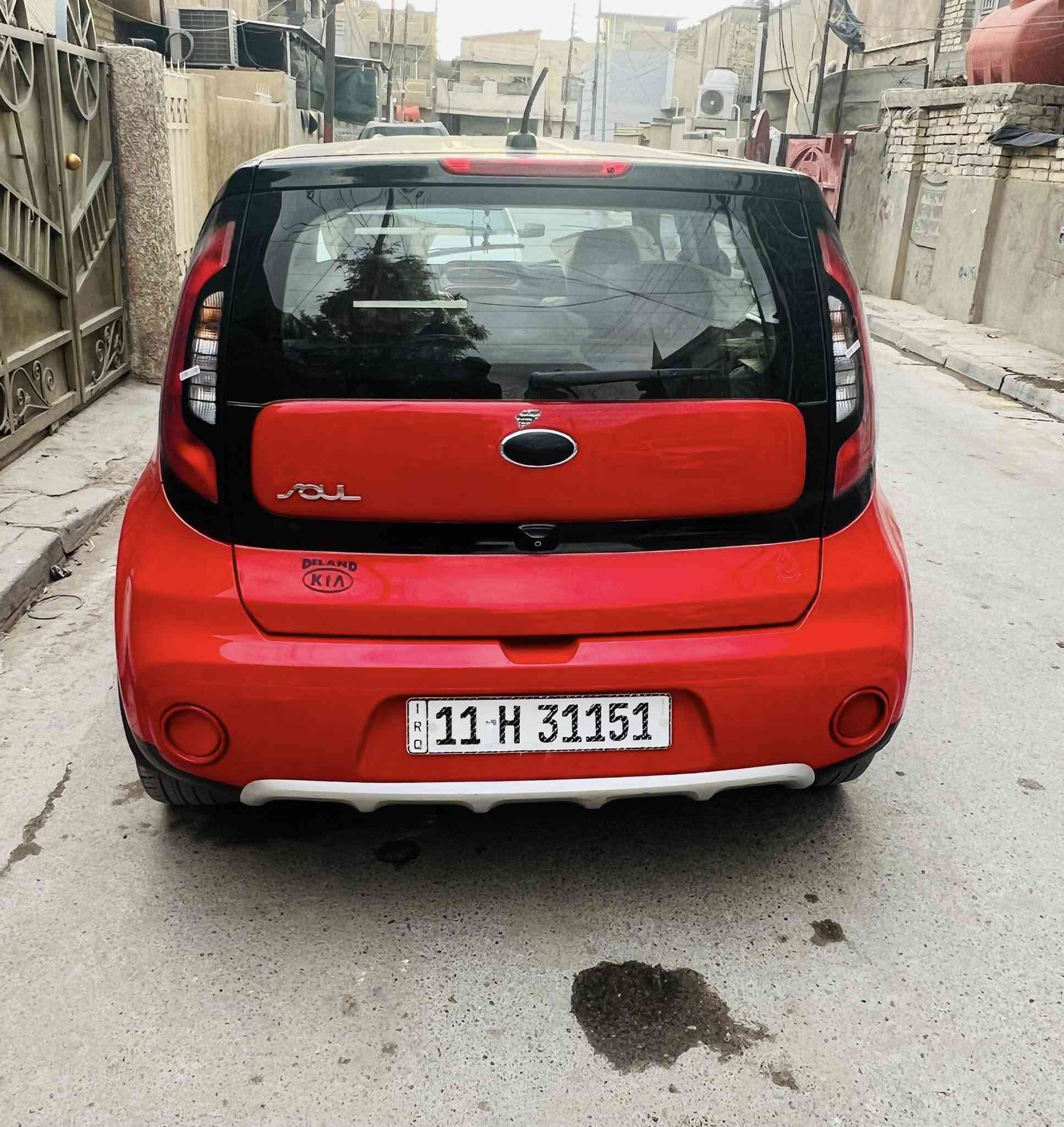 سلام عليكم اخوان عندي صول موديل 2018 كامله من كلشي حداديه كلها جديده سياره اب اسمي تحويل ثاني يوم مواصفات عاديه شاشاه جبيره تحكمات كير اوتو مكينه 2000 سونار موجود بل منشور  سعر 120 وبيه مجال 
***********
