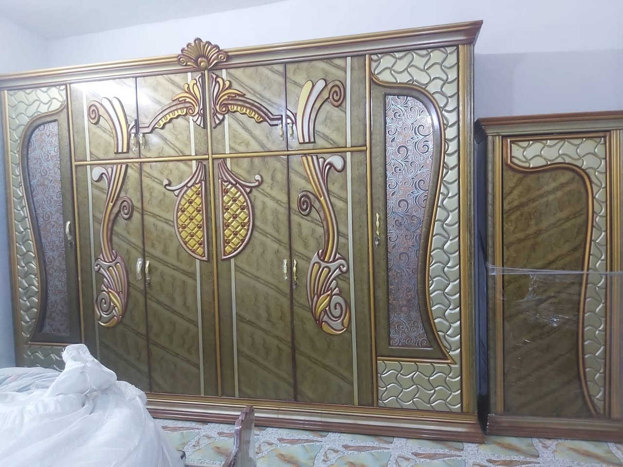 غرفه صاج عراقي جديده ابد ما مستعمله للبيع بسعر مناسب للتواصل معى الرقم فقط بي واتساب ***********

