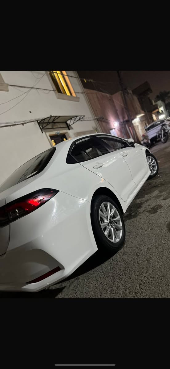 اسلام عليكم
كورله هايبرد موديل 2025 

كفاله عامه اسياره ماشيه 30 

فول مواصفات ما عده كشن كهرباء 

مكان العطيفيه بسمي تحويل ثاني يوم 

اسعر 150 وبيها مجال 

0773 119 9010
