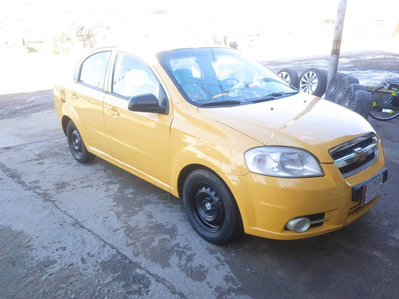 السلام عليكم افيو موديل 2009 خليجي كير ومحرك جديد اوتماتيك حداديه جديده تخم تاير ارضيه جلد داخل كلش حلو مابيه اي نقص سياره مال جناي استخدام شخصي رقم بابل تحويل مباشر سياره تراي حلو مكاني بابل هيىه وغرامات مصفره سعر 52وبيه مجال ***********
