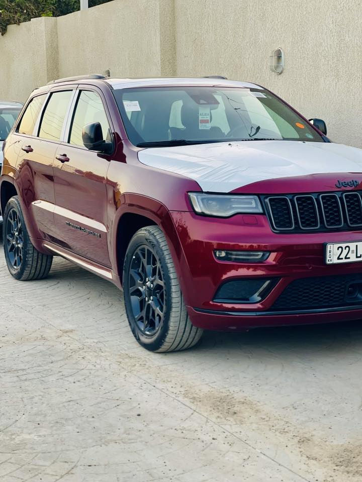 السلام عليكم

جيب كراند شيروكي فئة ال  S اس ( خـليـجـي ) ام رادار 

‏‎موديل 2022  فول مواصفات وكالة هارلم ام ضمان 

المحرك : V6.  3.6L ‎  

سياره مكفوله من الصبغ و التبديل ول بارد

‏‎ ماشيه50 k  حقيقي شرط فحص 

سياره جديده سبير منازل

سياره جديده استخدم شخصي و قليل 

‏‎ السيارة وكالة  داخل احمر بلادي المرغوب 📍❤️

لون ابيض سياره جديده بمعنى الكلمه 

‏‎* المواصفات :

‏‎*رادار امامي وجانبي 

‏‎* نقطة عمياء .

‏‎*داخل جلد 

‏‎* دفع رباعي 4x4 . 

‏‎* فرش المقاعد من الجلد . 

‏‎*صفي المقاعد الأمامية كهربائية .

‏‎* ذاكرة لحفظ وضعيات الجلوس . 

‏‎* صفي المقاعد الأمامية مع تدفئة . 

‏‎* صف المقاعد الخلفية مع تدفئة . 

‏‎* ويل قياس 20 انج .

‏‎* مقود السائق كهربائي . 

‏‎* تدفئة ستيرن . 

‏‎* سقف بانوراما .

‏‎* شاشه كبيرة 8.4 انج .

‏‎* نظام الملاحة (GPS) . 

‏‎* نظام خاص للطرق الوعرة . 

‏‎* مصابيح امامية زنون . 

‏‎* المصابيح الأمامية مع LED لايت . 

‏‎* كشافات ضباب بروجكتر زنون . 

‏‎* تشغيل عن بعد .

‏‎* صندوق كهربائي .

‏‎*  حساسات أمامية . 

‏‎*  حساسات خلفية .

‏‎* كاميرا خلفية .

‏‎* بخاخ ماء لتنظيف المصابيح الامامية .

‏‎* مرايا بخاصية التعتيم الذاتي . 

‏‎* مرايا جانبية قابلة للطي . 

‏‎* بلوتوث تلفون . 

‏‎* محدد سرعة . 

‏‎* نظام تشغيل واطفاء اوتماتيكي للمحرك للتوفير من صرف الوقود . ( Auto Start System ) .

‏‎* نظام بريك اوتماتيكي ( Auto Break System ) . 

العنوان بغداد

‏‎للاستفسار اكثر  …

***********
