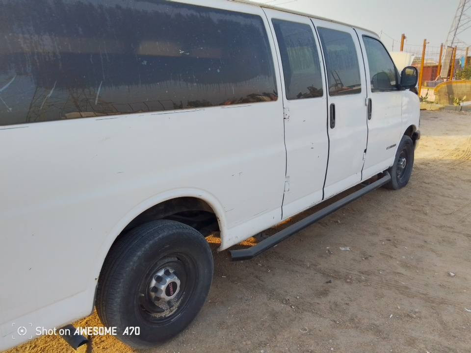 السلام عليكم سفانه للبيع موديل 2000 السعر 31 مكان النجف الاستفسار الرقم *********** جيرو مكينه خير من الله سياره نظيفه تخم تاير جديد جاهزه
