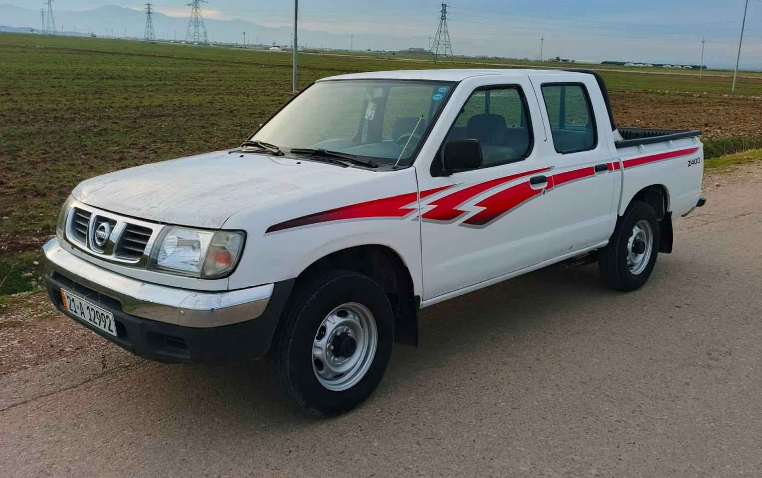 نیسان پیکاب 2002
تە بریدوو پاوە رە بەشەرت
 سە یارە کە تازە و جوانە
گیرمەکینە بەشەرت هیج خەلەلیکی تیدا نیە 

سعر لەکۆمینت دوای بکە راستەوخۆ بۆت دیت📩

 سە نە وی تازە یە تا2029
سەیارەکە مالی دۆستە

ژمارەی خاوەنی
***********
