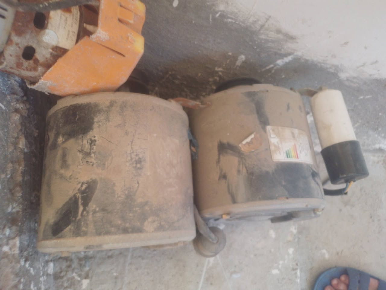 السلام عليكم ماطورات مبردات سرعتين شغالات مداخلات تصليح الواحد٣٥ الف مكاني بغداد الكرخ هذا رقم تواصل 
***********
