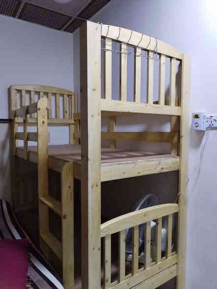 جربايه لبيع طابقين  تسكام نجاره 
مكاني حله مركز 
السعر خاص 
***********
