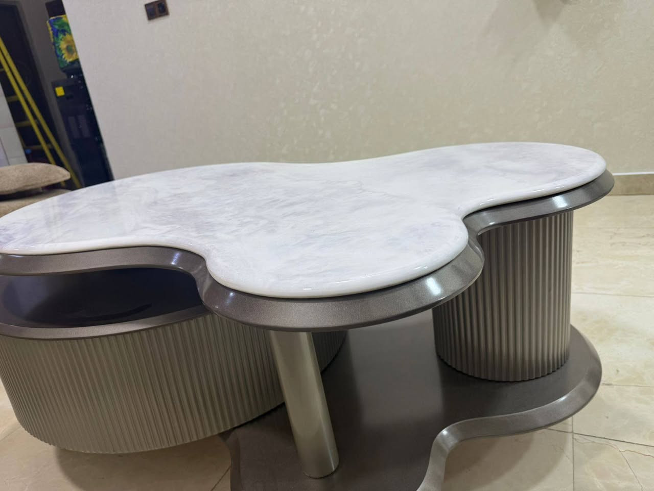 لحك تخفيض اخير- ميز وسطي جديد غير مستعمل للبيع لان حجمه مو مناسب للصالة
٣٠٠ وبي مجال بسيط


**إذا كنت صاحب هذا الإعلان وتريد حذفه لأي سبب، رجاءا أرسل رسالة إلى الدعم الفني**