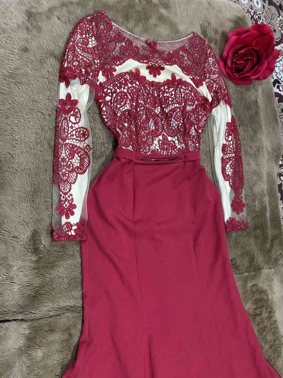 فستاًن مبطن مقاس ٤٠/٤٢ جديد لبسه وحده والو شاحط طويل للبيع ١٣ دينار شامل توصيل لاي مكان


**إذا كنت صاحب هذا الإعلان وتريد حذفه لأي سبب، رجاءا أرسل رسالة إلى الدعم الفني**