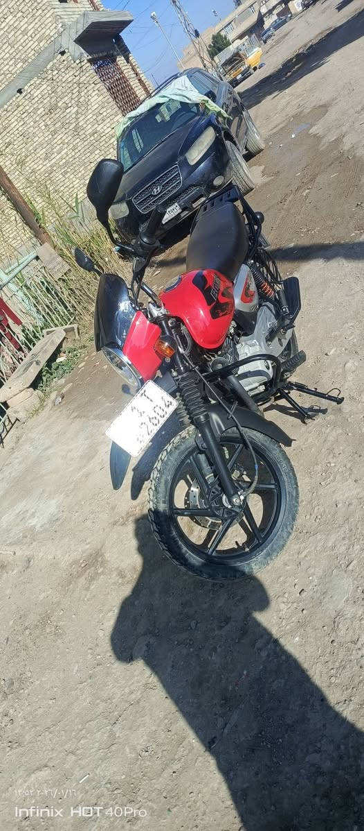 السلام عليكم بوكسر جبلي موديل 23 الدراجه مكفوله من كل شي رقم بغداد نكليزي هزه جديده كفاله عامه مكاني بغداد سبع البور  السعر 2800وبيها مجال  ***********
