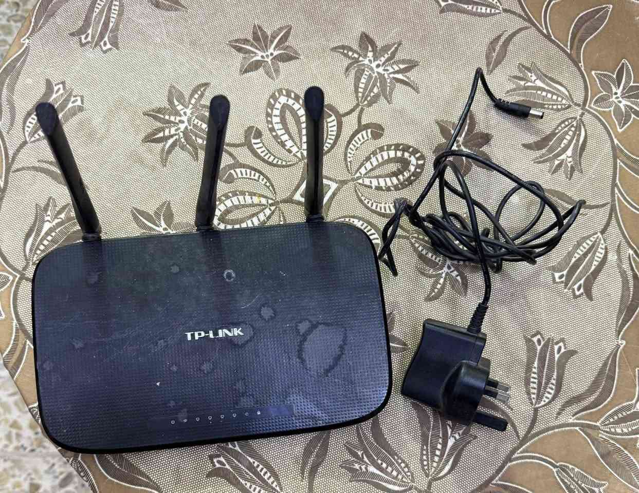 سلام عليكم شلع ١٢٥
بور بيمات عدد ٢ m5  عطلانات
بور بيم عدد ١ m2  شغال
راوترات عدد ٢ شغالات

هبات ٨ بورت شغالات عدد ٢


**إذا كنت صاحب هذا الإعلان وتريد حذفه لأي سبب، رجاءا أرسل رسالة إلى الدعم الفني**