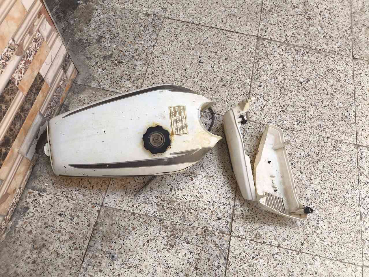 سلام عليكم تانيك وصالنصه للبيع السعر 35وبيهن مجال قليل موجود واتساب وتصال ع خط 
الرقم
***********
