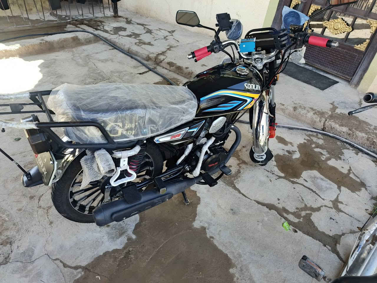 عندي هذا الماطور موديل 25 سيفان حجم المحرك 200 ضاغطه وزنجيل العنوان بيجي صلاح الدين
الماطور جديد زيرو مستعمل شيء قليل اريد ابيعه لان محتاج فلوس التواصل معي على هذا الرقم***********
