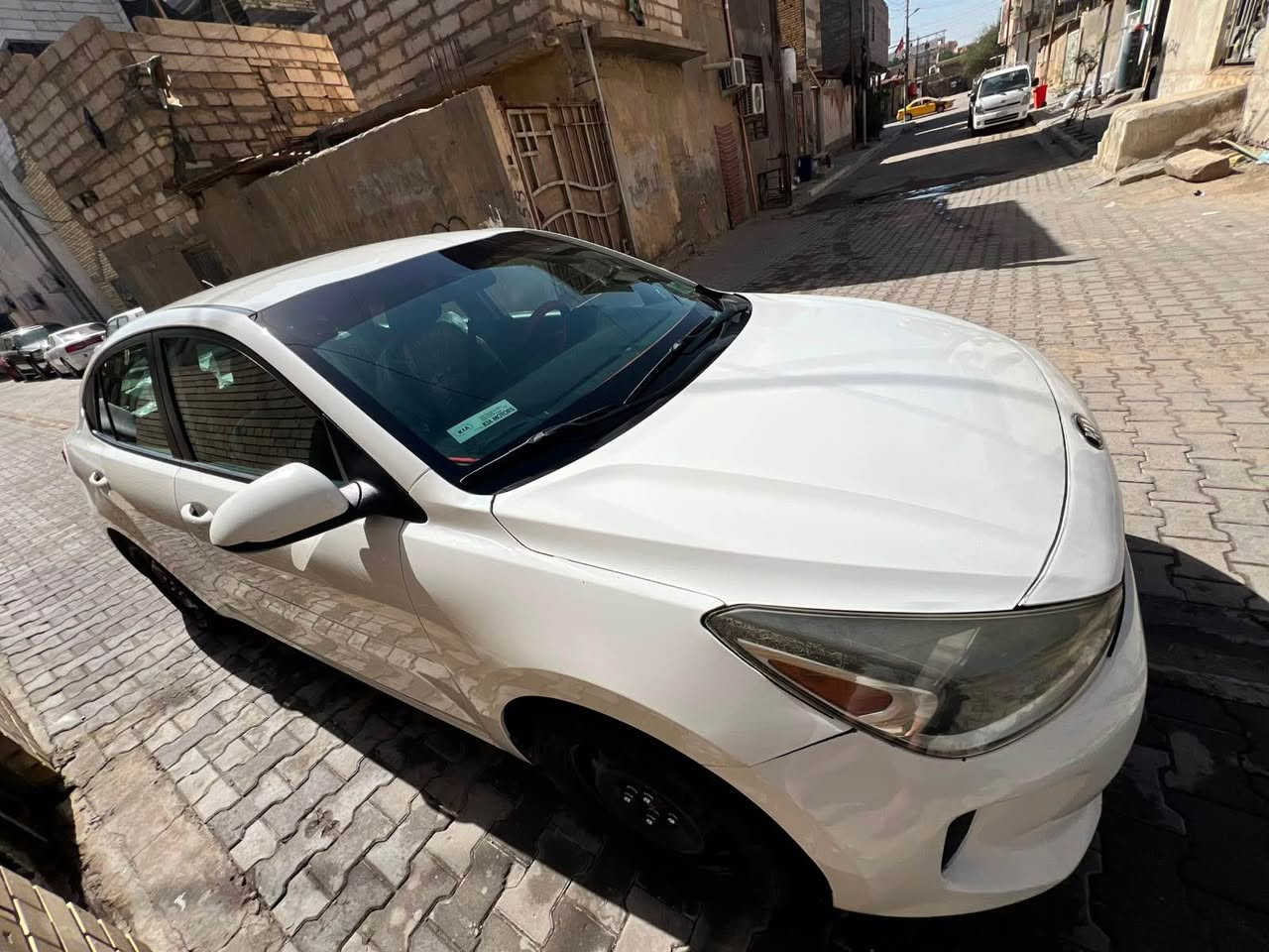 ماشية 58 ميل سيارة حلوة ومال بيت وما بيها اي نقص 
رقم بصرة بأسمي اريد تحويل صور الحادث موجود بالممنشور جاملغ امامي معدلينة وبنيد بي كد شبر معدل وصبغ على كد الشبر وبيها بارد بالجاملغ الخلفي   مكاني بصرة عطيرية 
السعر 110 
‭***********‬ البصرة, العراق
