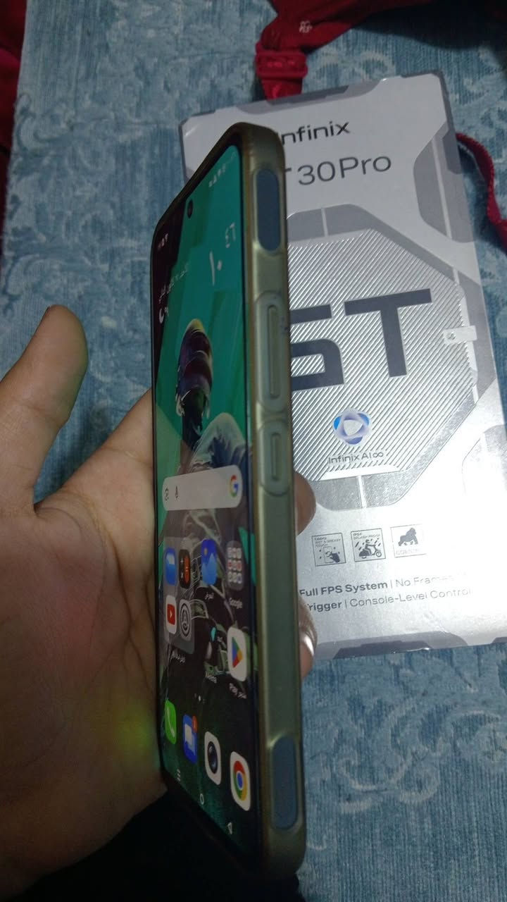 السلام عليكم GT 30 برو ذاكره 256 الجهاز فول مواصفات بطاريه 5200 بي شفتات منه َبي ببجي 120 فريم وكل الألعاب اخو جديد مستعمل قليل ملحقاته موجوده
الموقع بغداد الشعب ***********
السعر 300 وبي مجال او مراوس ب ايفون فقط
