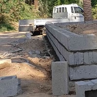 خلفه بناء بلوك فرمستون قطعي او يومي متفرغ حالين شقل درجه اولى الشقل دا...