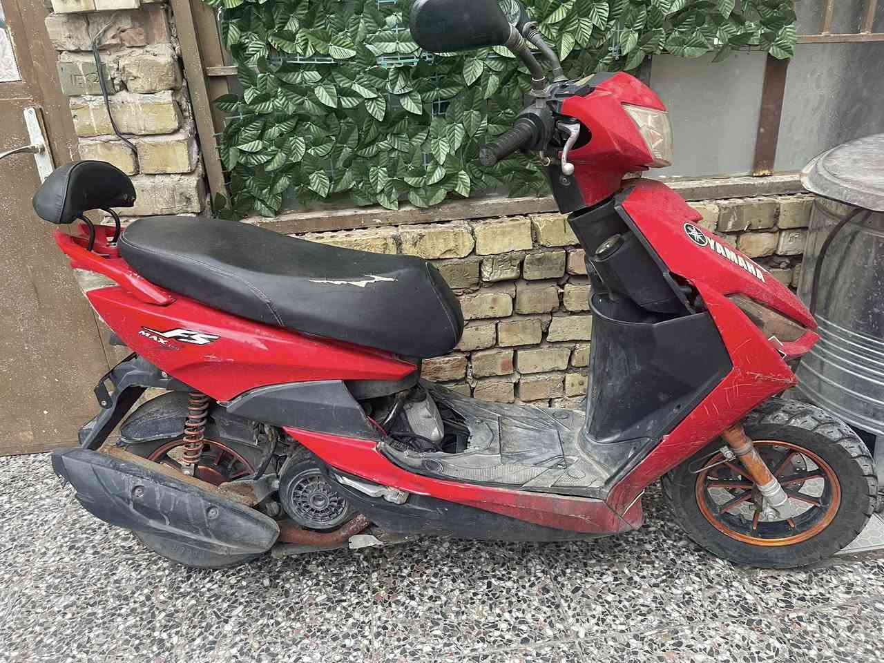 دراجة اف اس ماكس تشغيل بصمه مكان مدينة الصدر  السعر ٣٠٠ وبهيه مجال
***********
